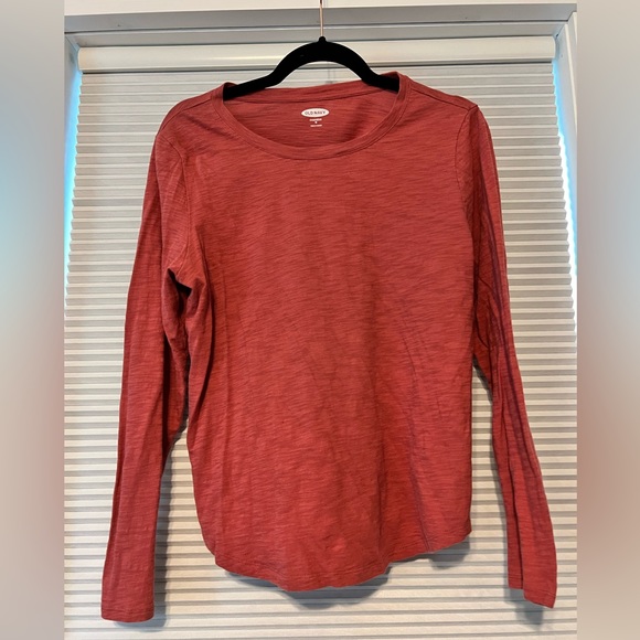 Old Navy Long Sleeved Tee - Picture 1 of 4